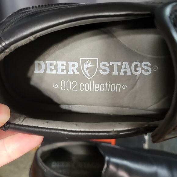 Deer Stags 902 Collection Wide Width Greenpoint Black Vega Loafer Dress Shoes